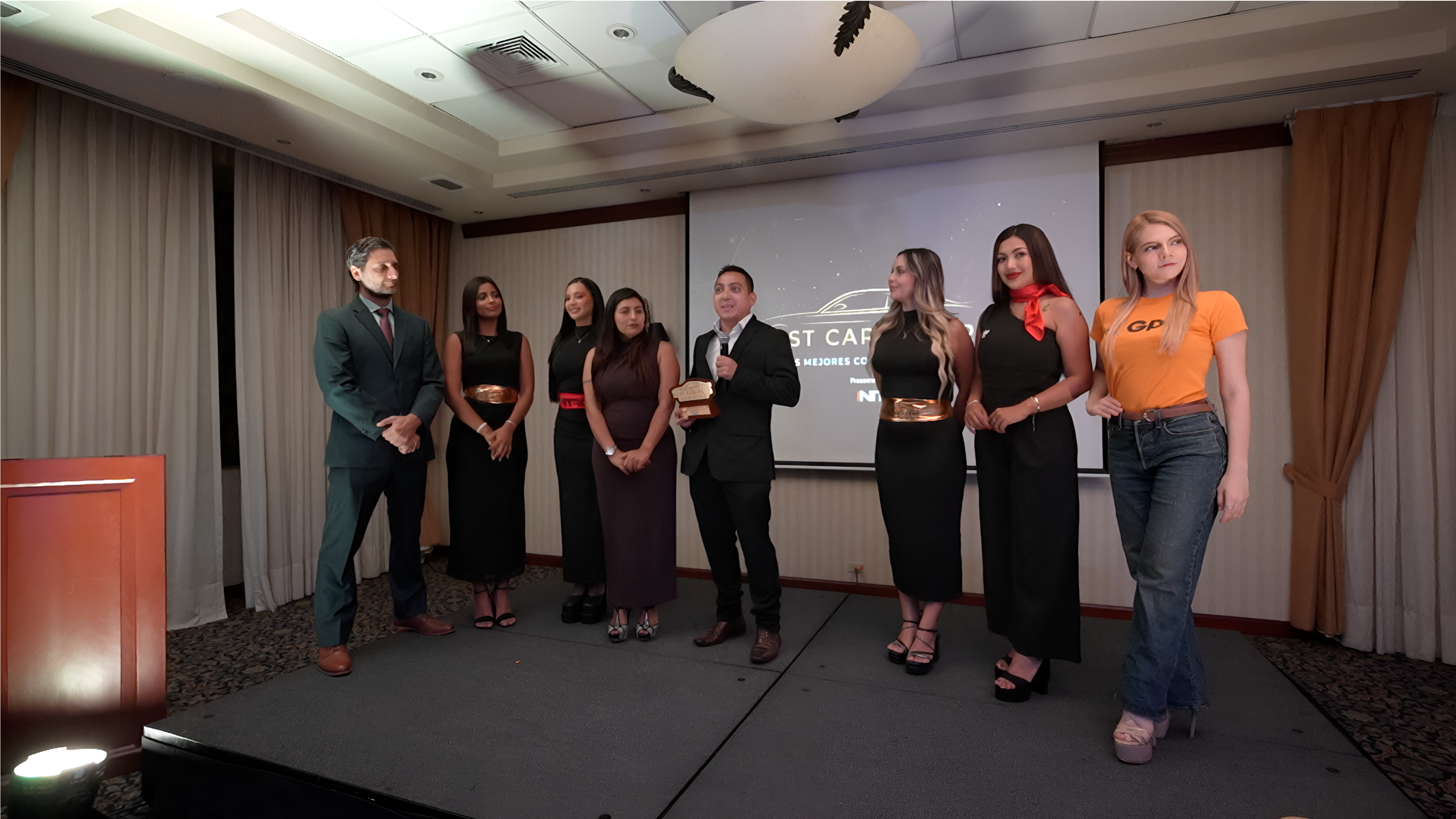 Santander Consumer logra el premio al liderazgo en créditos vehiculares en los Best Car of the Year